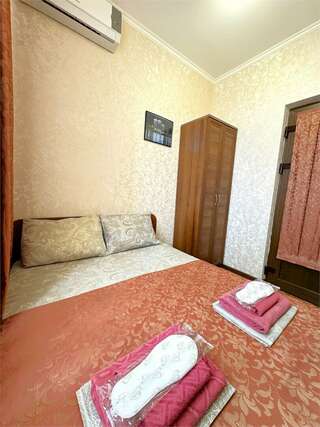 Гостиница Атриум Дивноморское Двухместный эконом с двуспальной кроватью 8м2-3