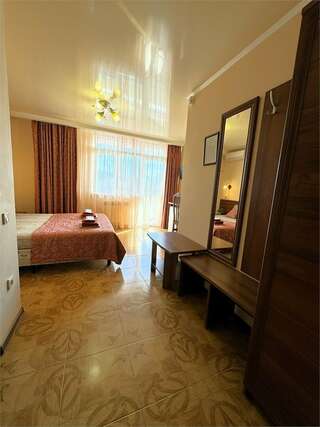 Гостиница Атриум Дивноморское Двухместный комфорт с балконом-4